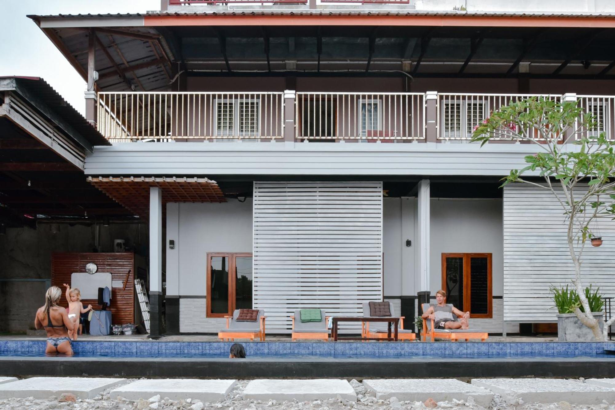 Отель Oseda Nias Surf House Hilibotodane Экстерьер фото
