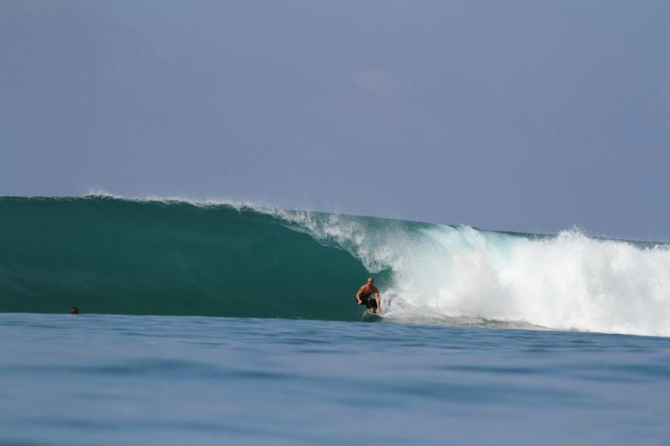 Отель Oseda Nias Surf House Hilibotodane Экстерьер фото