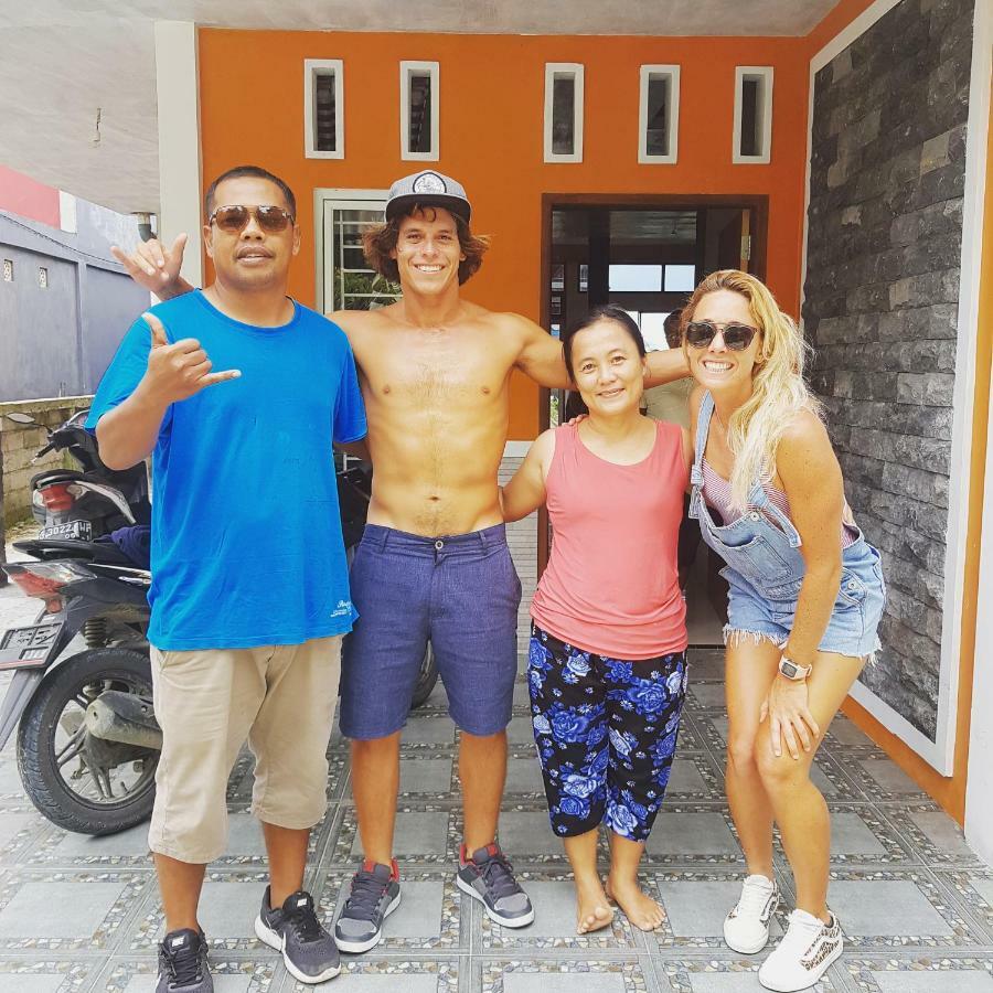 Отель Oseda Nias Surf House Hilibotodane Экстерьер фото