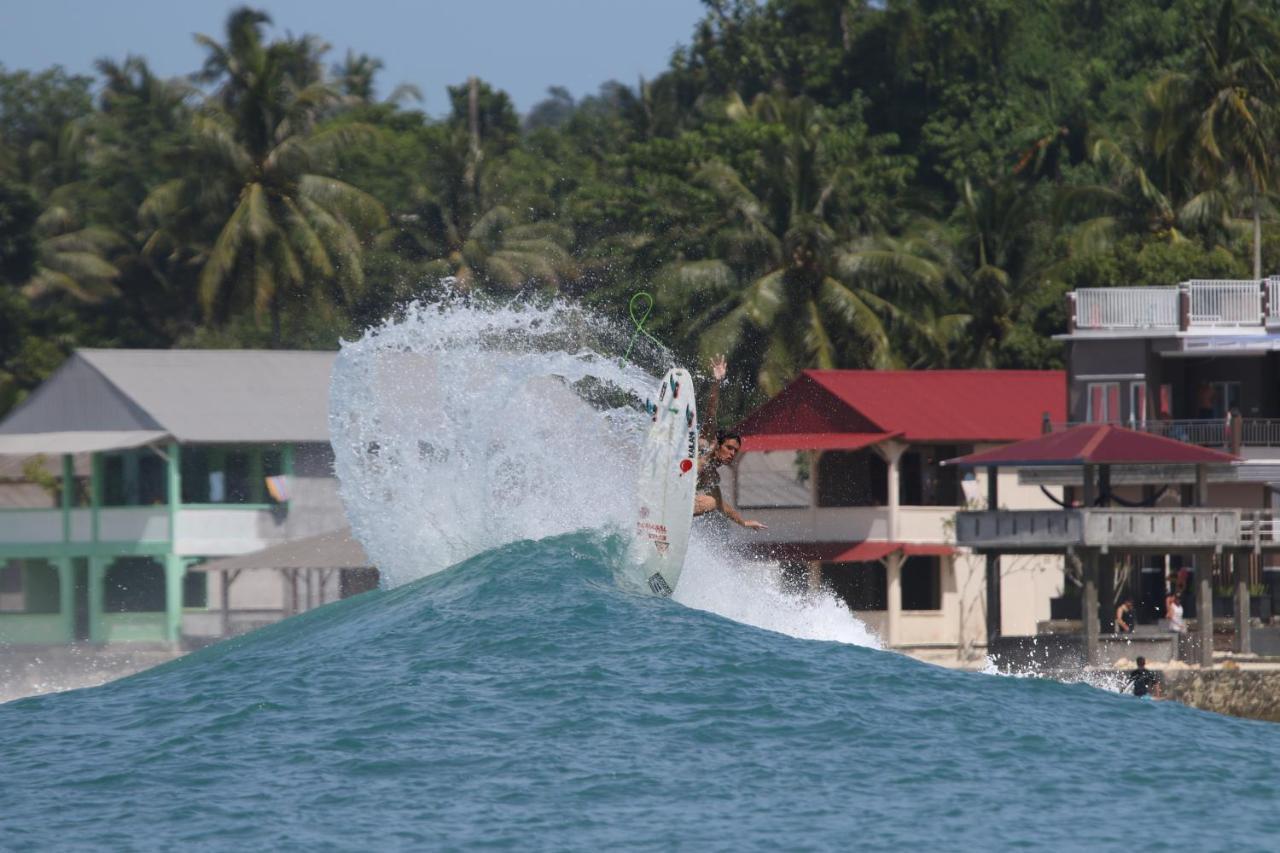 Отель Oseda Nias Surf House Hilibotodane Экстерьер фото