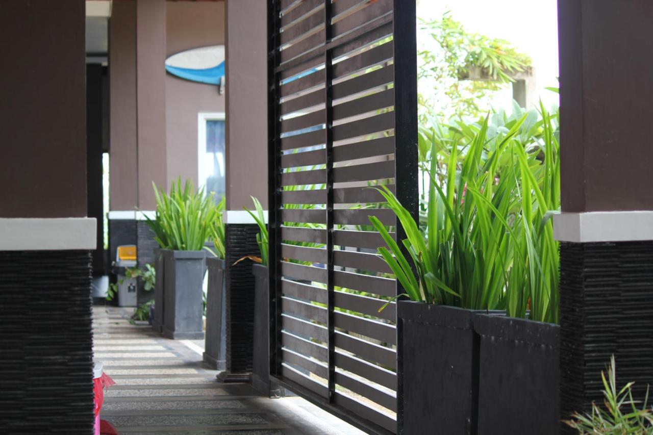 Отель Oseda Nias Surf House Hilibotodane Экстерьер фото